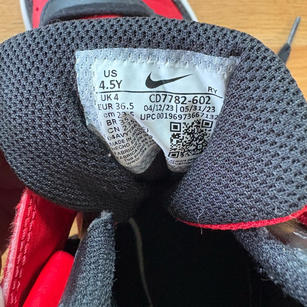 Nike Black and Red High-Top Sneakers - Picture 6 of 6